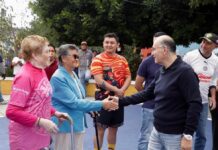 Enrique Galindo encabeza Domingo de Pilas en la colonia Fovissste